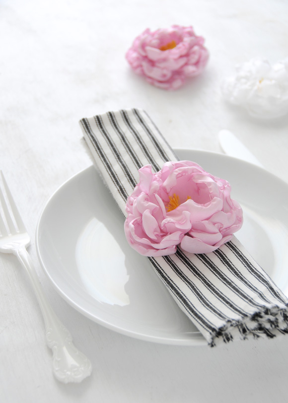 Top 7 Peony DIY's - Photo by Creature Comforts | Squirrelly Minds