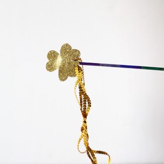 DIY/Holiday | DIY Shamrock Wand