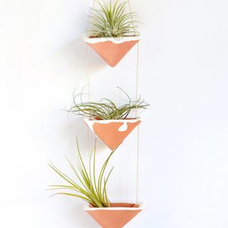 DIY | Clay Hanging Air Plant Holders